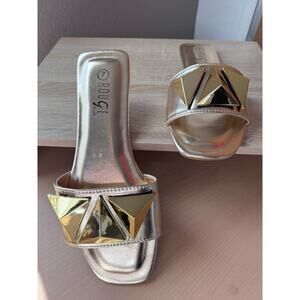 Copied - ROUGE Helium Gold Pyramid Slide Sandals Women’s Size 7/37